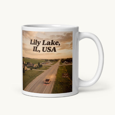 Lily Lake, IL Coffee Mug