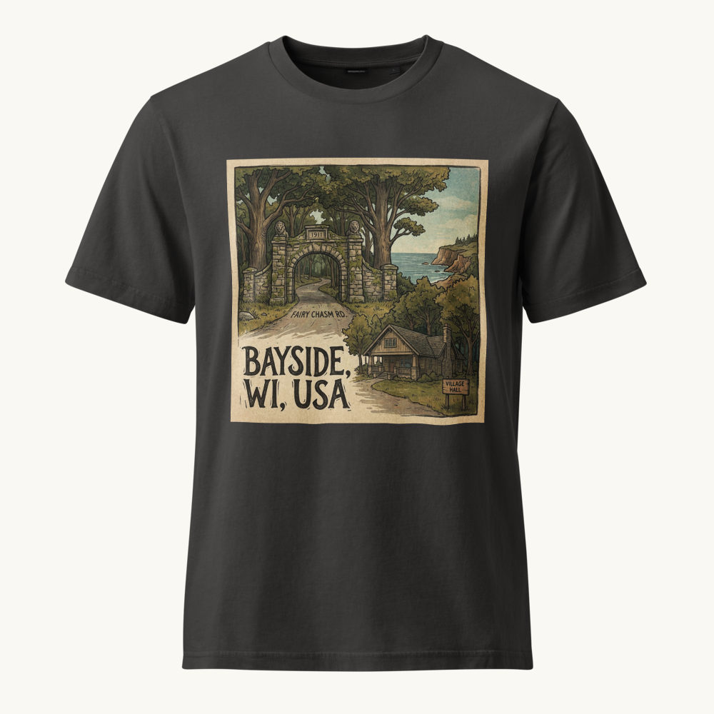 Bayside, WI Vintage Tee