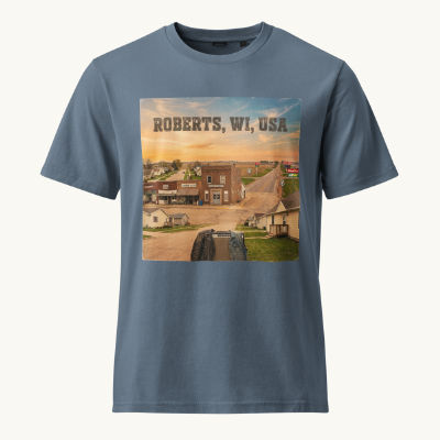 Roberts, WI Vintage Tee