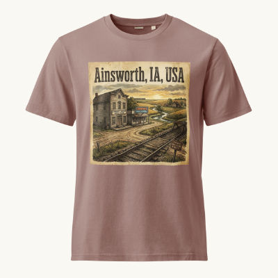 Ainsworth, IA Vintage Tee