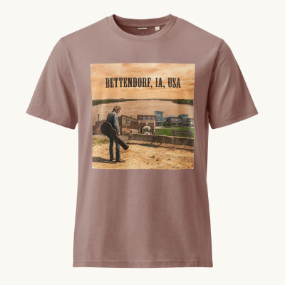 Bettendorf, IA Vintage Tee