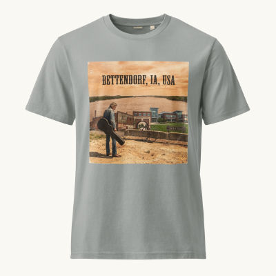 Bettendorf, IA Vintage Tee